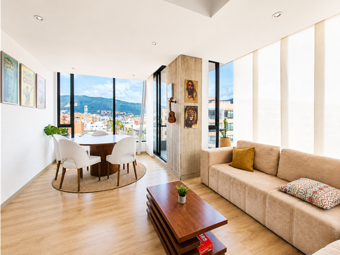 Apartamento de 2 alcobas en venta en Santa Barbara, Bogotá, 92 m² · foto 3 de 21