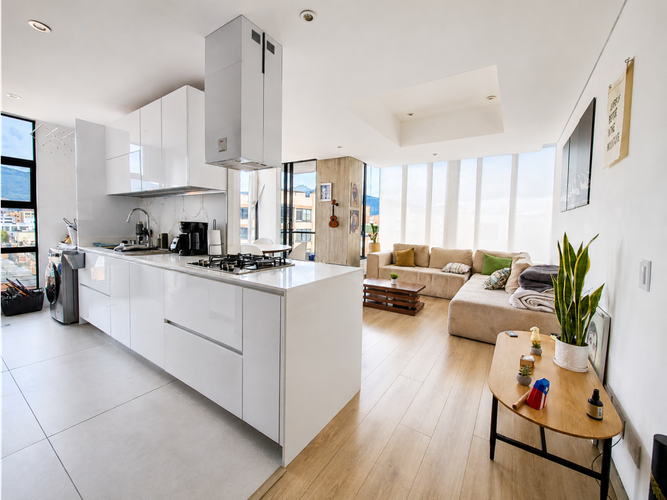 Apartamento de 2 alcobas en venta en Santa Barbara, Bogotá, 92 m² · foto 4 de 21