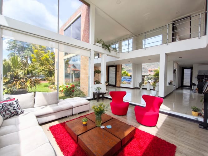 Casa de 4 alcobas en venta en La Siata, Chía, 300 m² · foto 3 de 14