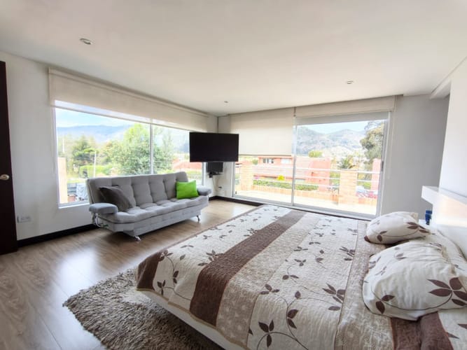 Casa de 4 alcobas en venta en La Siata, Chía, 300 m² · foto 10 de 14