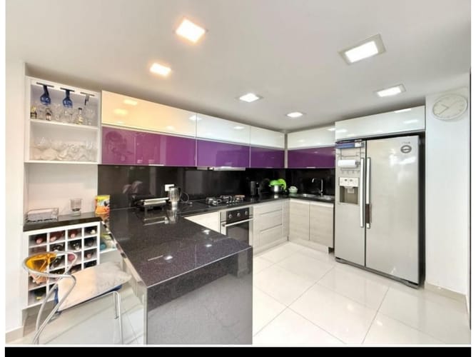 Casa de 3 alcobas en venta en Pinares, Pereira, 180 m² · foto 5 de 17