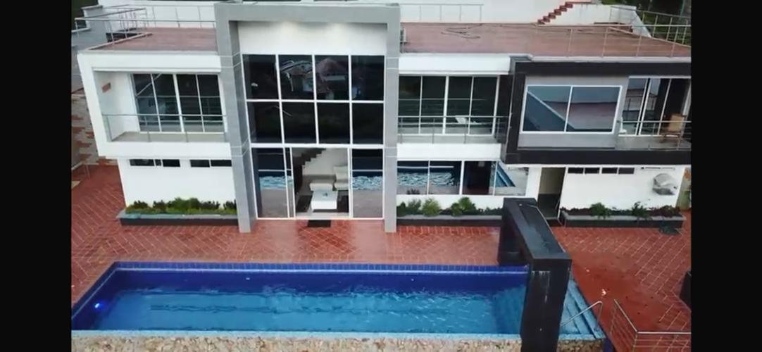 Casa de 7 alcobas en venta en Terrazas De Menzuli, Piedecuesta, 550 m² · foto 10 de 13
