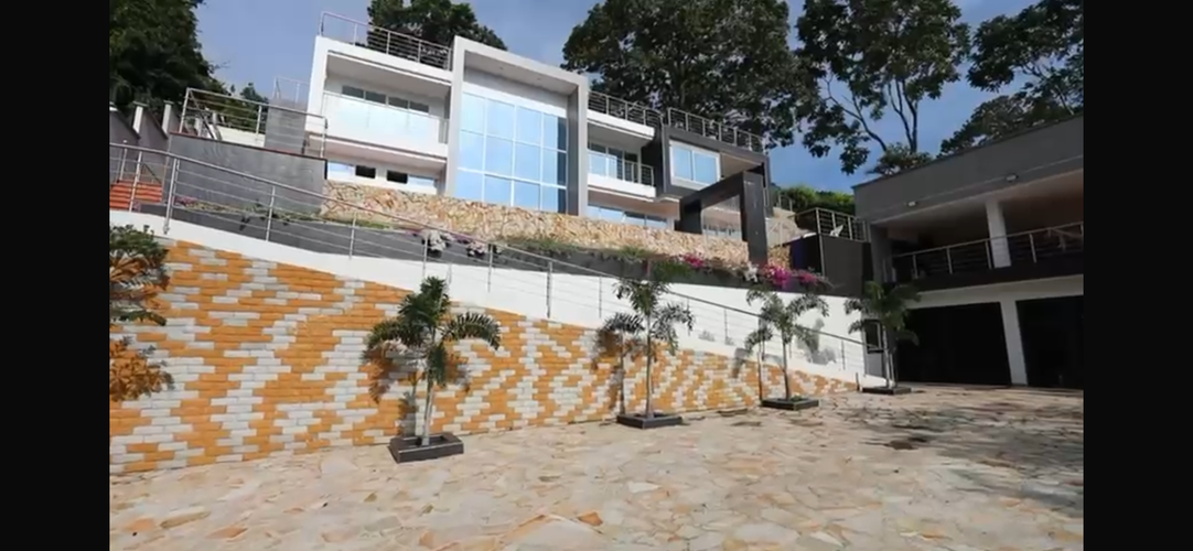 Casa de 7 alcobas en venta en Terrazas De Menzuli, Piedecuesta, 550 m² · foto 13 de 13
