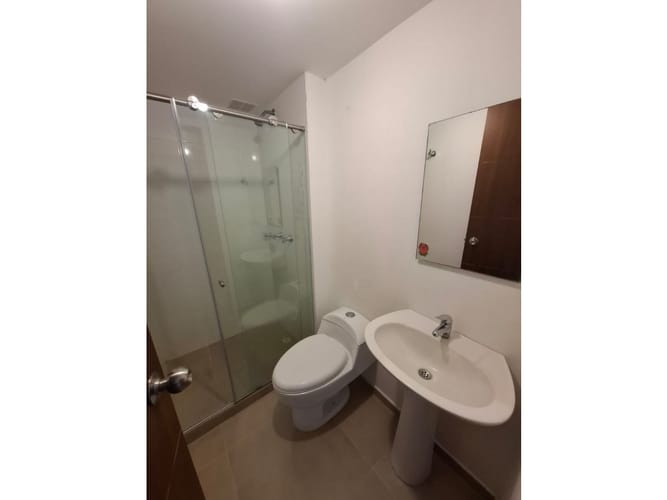 Apartamento de 2 alcobas en venta en Morelia, Pereira, 60 m² · foto 7 de 10