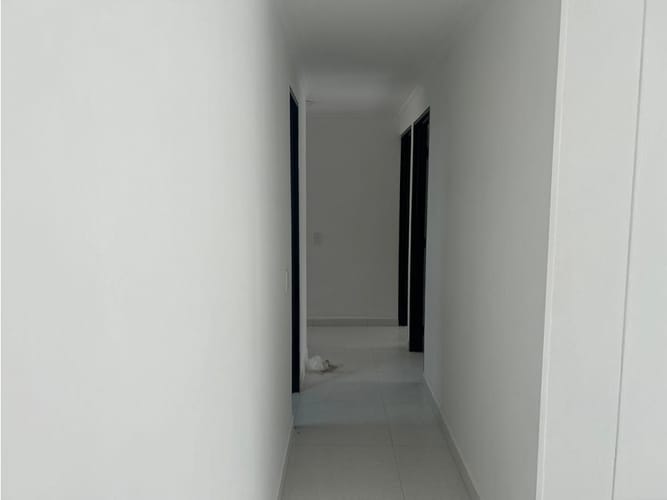 Apartamento de 4 alcobas en venta en Popular Modelo, Pereira, 83 m² · foto 4 de 9