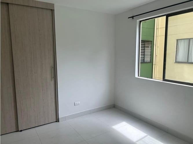 Apartamento de 4 alcobas en venta en Popular Modelo, Pereira, 83 m² · foto 9 de 9