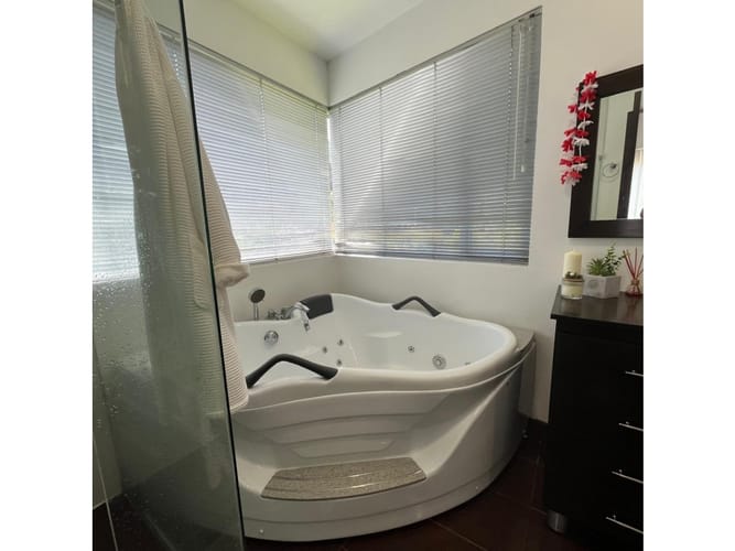 Casa de 5 alcobas en venta en Tenche, El Retiro, 285 m² · foto 16 de 19