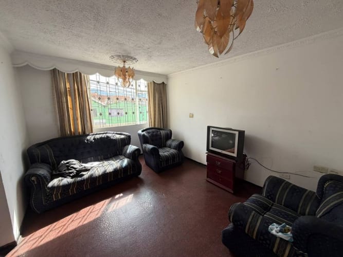Casa de 4 alcobas en venta en Diana Turbay, Bogotá, 210 m² · foto 8 de 22