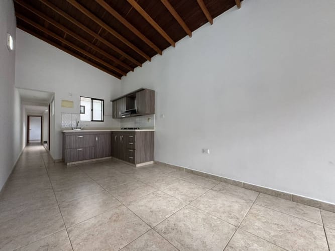 Apartamento de 3 alcobas en venta en Laureles, Medellín, 86 m² · foto 3 de 24