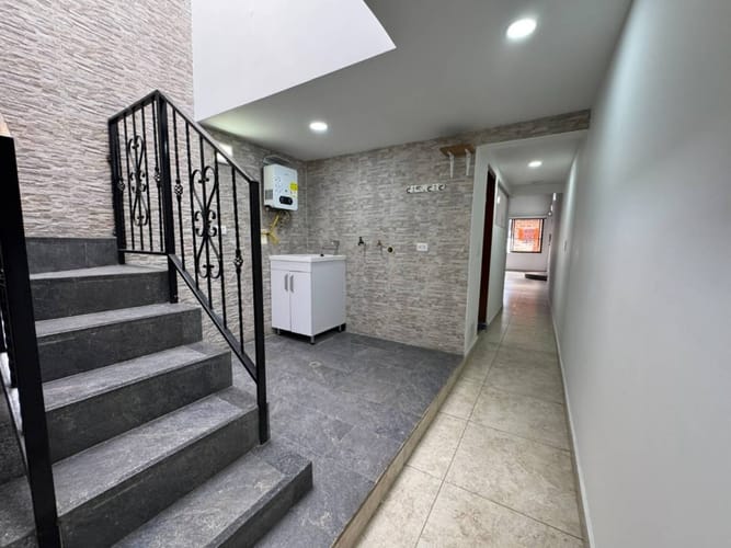 Apartamento de 3 alcobas en venta en Laureles, Medellín, 86 m² · foto 10 de 24