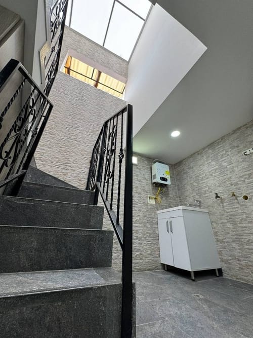 Apartamento de 3 alcobas en venta en Laureles, Medellín, 86 m² · foto 11 de 24