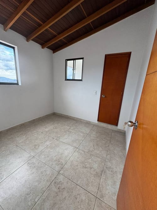 Apartamento de 3 alcobas en venta en Laureles, Medellín, 86 m² · foto 22 de 24