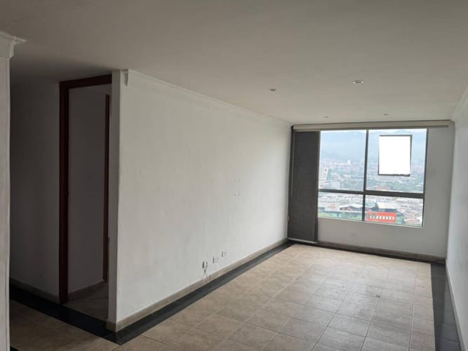 Apartamento de 2 alcobas en arriendo en El Poblado, Medellín, 58 m² · foto 2 de 16