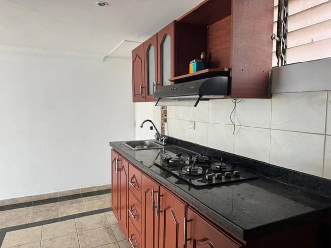 Apartamento de 2 alcobas en arriendo en El Poblado, Medellín, 58 m² · foto 6 de 16