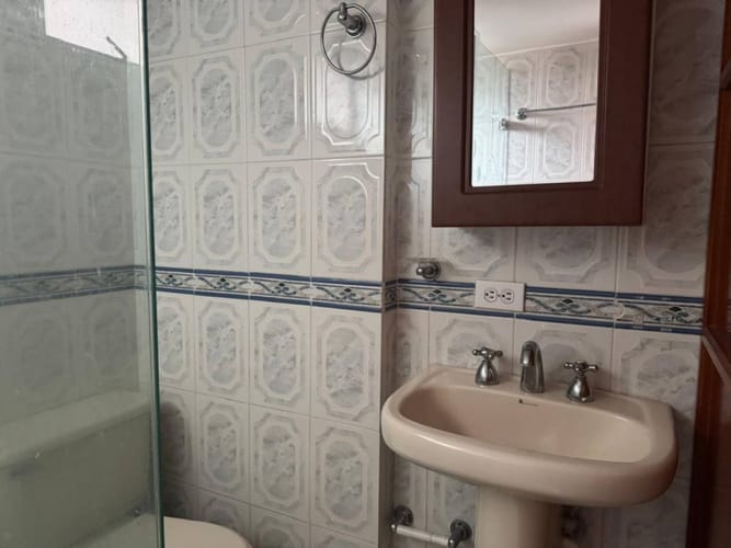 Apartamento de 2 alcobas en arriendo en El Poblado, Medellín, 58 m² · foto 15 de 16