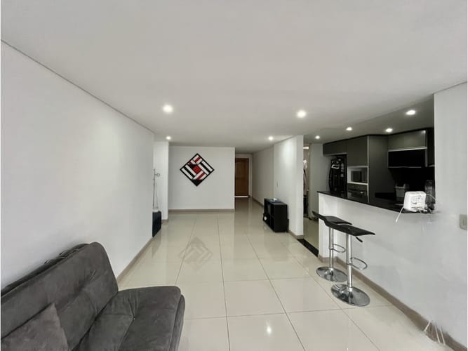 Apartamento de 3 alcobas en arriendo en Bella Suiza, Bogotá, 110 m² · foto 6 de 17