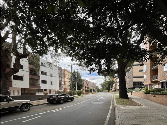 Apartamento de 3 alcobas en arriendo en Bella Suiza, Bogotá, 110 m² · foto 17 de 17