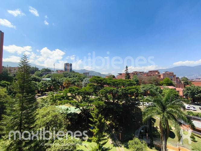 Apartamento de 3 alcobas en arriendo en La Abadia, Envigado, 130 m² · foto 2 de 19