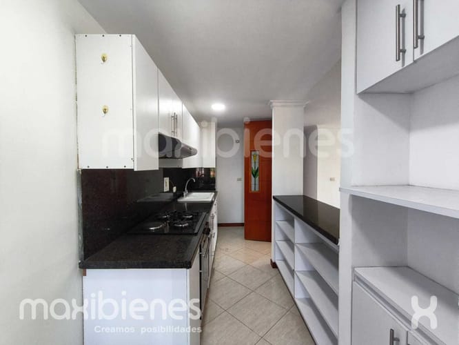 Apartamento de 3 alcobas en arriendo en La Abadia, Envigado, 130 m² · foto 8 de 19