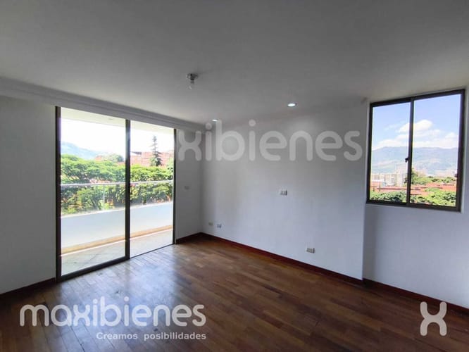 Apartamento de 3 alcobas en arriendo en La Abadia, Envigado, 130 m² · foto 10 de 19
