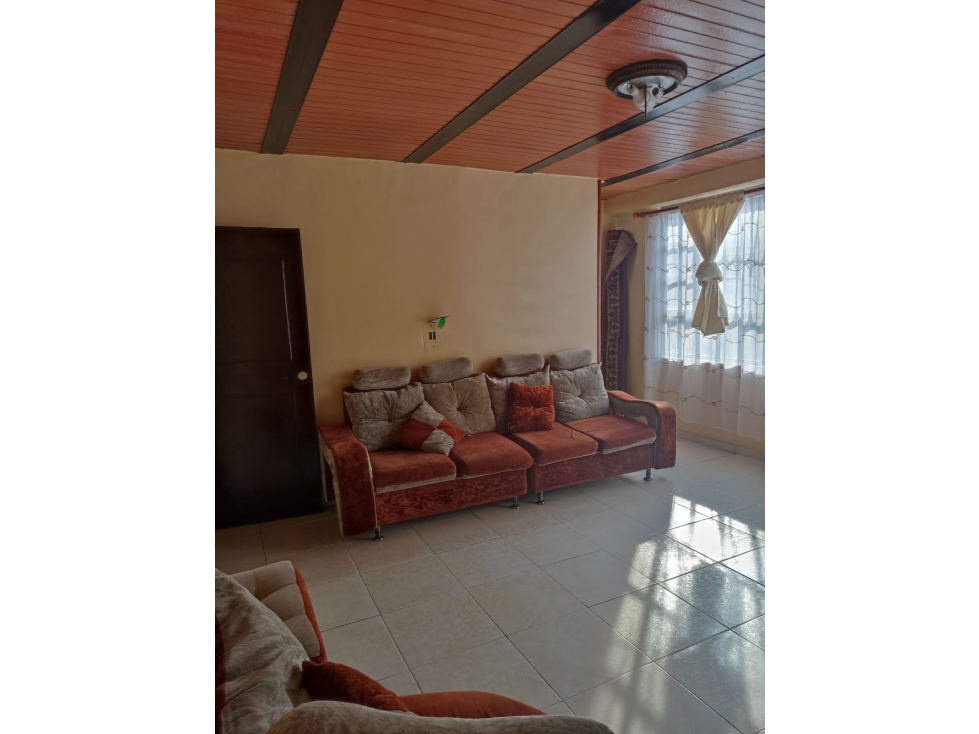 Casa de 3 alcobas en venta en San Nicolas, Soacha, 120 m² · foto 11 de 23