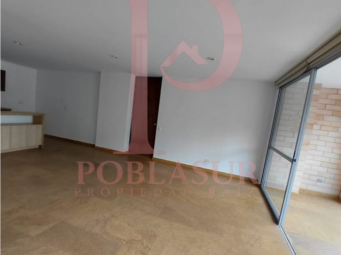 Apartamento de 2 alcobas en arriendo en Loma Del Escobero, Envigado, 90 m² · foto 2 de 17