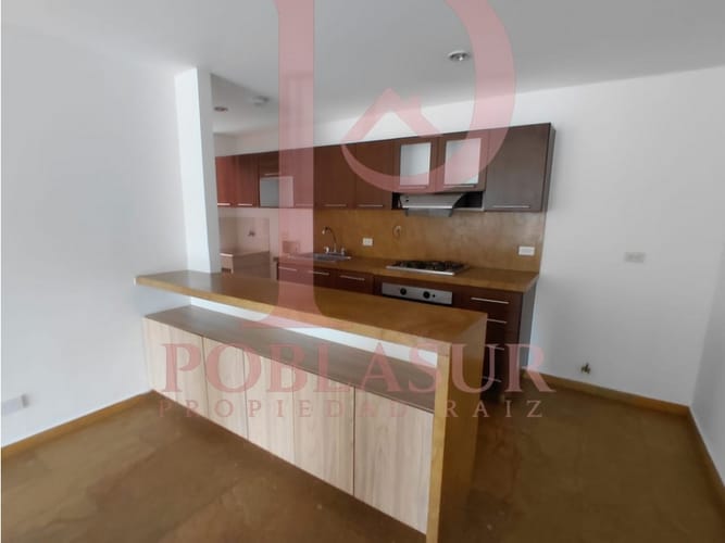 Apartamento de 2 alcobas en arriendo en Loma Del Escobero, Envigado, 90 m² · foto 5 de 17