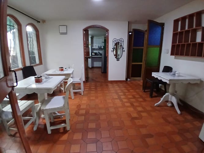 Oficina en venta en El Poblado, Medellín, 700 m² · foto 9 de 14