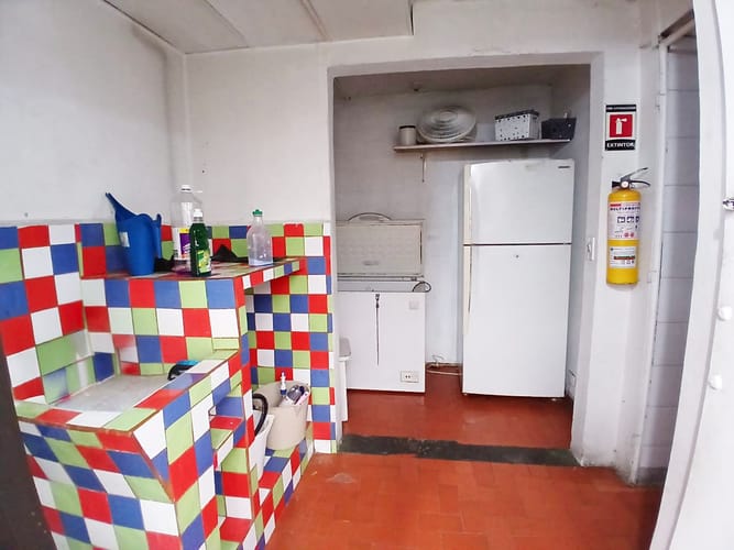 Oficina en venta en El Poblado, Medellín, 700 m² · foto 12 de 14