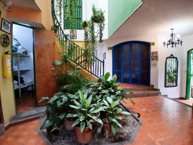 Oficina en venta en El Poblado, Medellín, 700 m² · foto 7 de 14