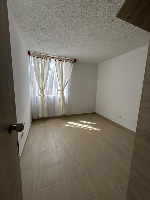 Apartamento de 3 alcobas en arriendo en Z.U. Villas Del Rosario, Zipaquirá, 60 m² · foto 8 de 11
