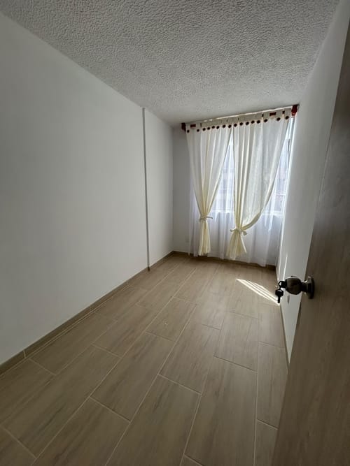 Apartamento de 3 alcobas en arriendo en Z.U. Villas Del Rosario, Zipaquirá, 60 m² · foto 4 de 11