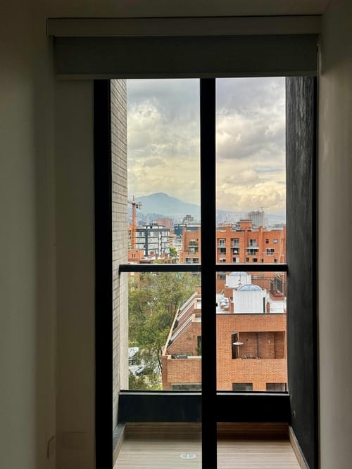 Apartamento de 2 alcobas en venta en Chico Norte, Bogotá, 68 m² · foto 12 de 17