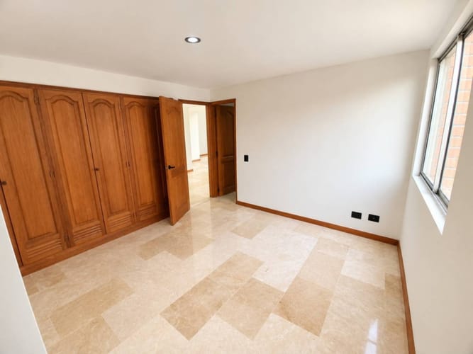 Apartamento de 5 alcobas en venta en Bolivariana, Medellín, 225 m² · foto 6 de 24