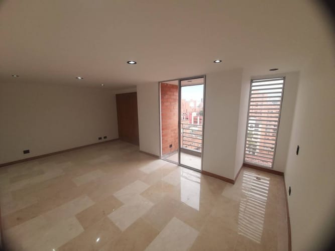Apartamento de 5 alcobas en venta en Bolivariana, Medellín, 225 m² · foto 7 de 24