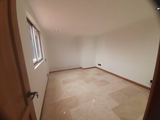 Apartamento de 5 alcobas en venta en Bolivariana, Medellín, 225 m² · foto 9 de 24