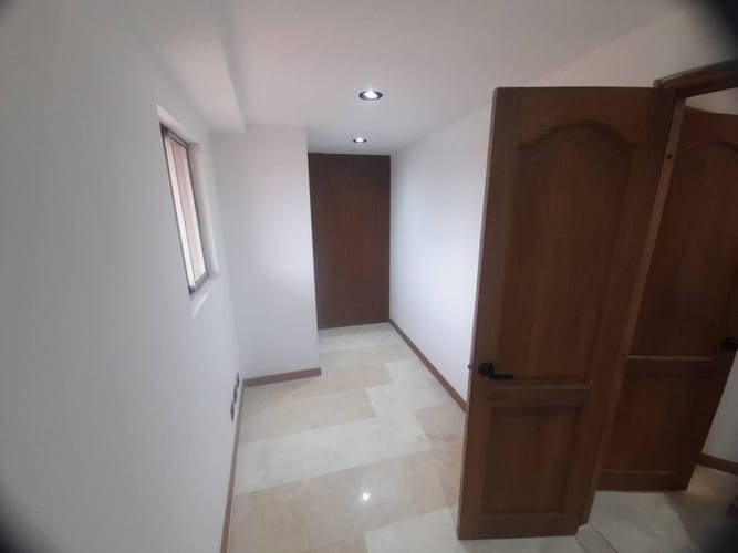 Apartamento de 5 alcobas en venta en Bolivariana, Medellín, 225 m² · foto 10 de 24