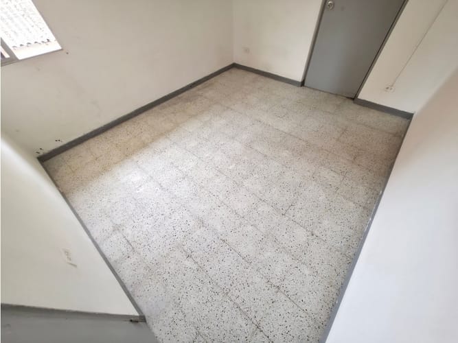 Apartamento de 2 alcobas en arriendo en Boston, Medellín, 38 m² · foto 7 de 14