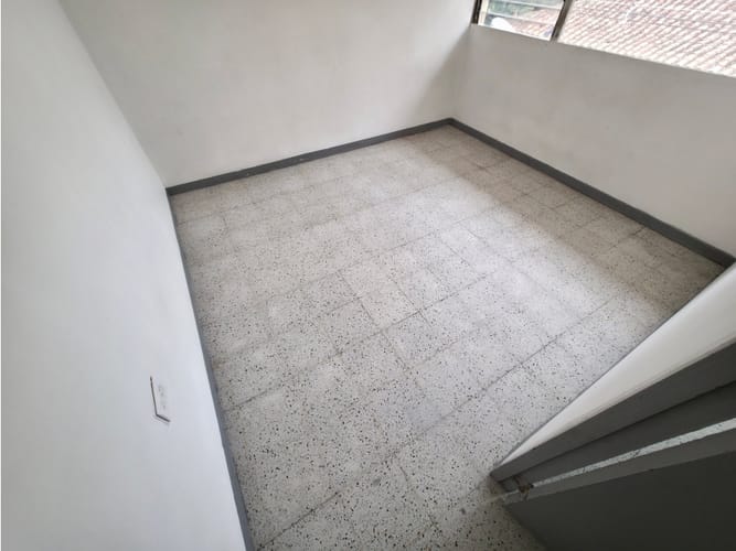 Apartamento de 2 alcobas en arriendo en Boston, Medellín, 38 m² · foto 8 de 14