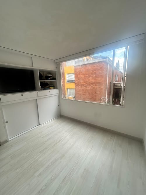 Apartamento de 2 alcobas en venta en El Contador, La Calera, 57 m² · foto 2 de 10