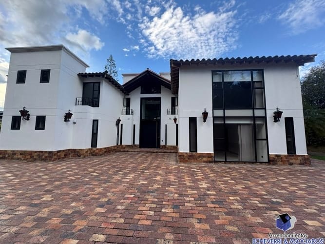 Casa de 5 alcobas en venta en Llano Grande, Rionegro · foto 14 de 20