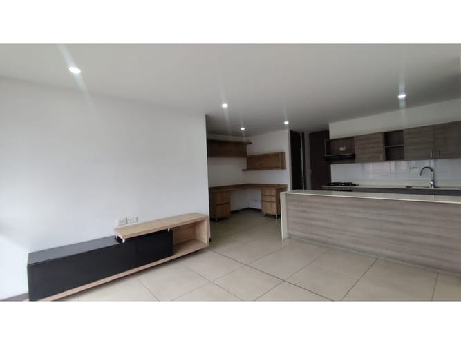 Apartamento de 2 alcobas en arriendo en Escobero, Envigado, 80 m² · foto 7 de 24