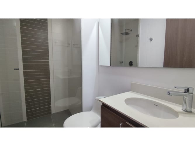 Apartamento de 2 alcobas en arriendo en Escobero, Envigado, 80 m² · foto 10 de 24