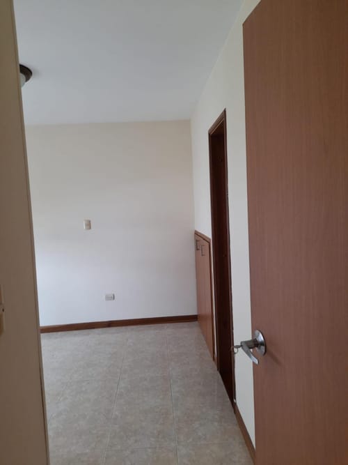 Apartaestudio en venta en Pinares, Pereira, 40 m² · foto 4 de 12