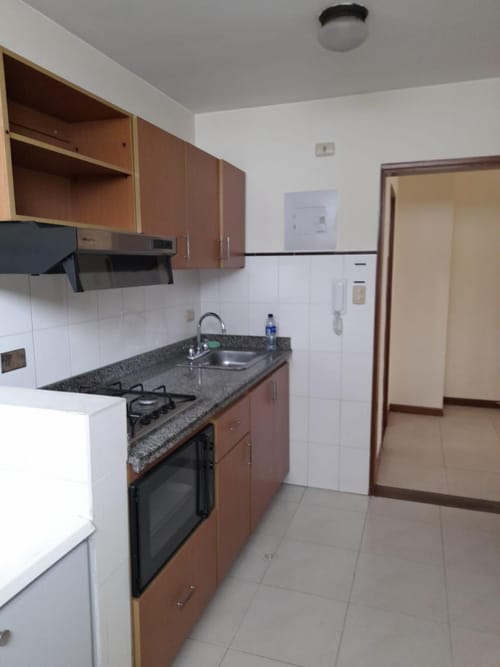Apartaestudio en venta en Pinares, Pereira, 40 m² · foto 6 de 12