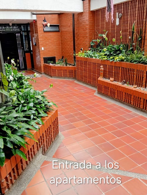 Apartaestudio en venta en Los Cedritos, Bogotá, 60 m² · foto 8 de 9