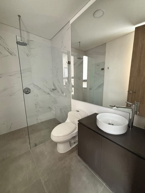 Apartamento de 3 alcobas en arriendo en Antiguo Country, Bogotá, 103 m² · foto 6 de 10