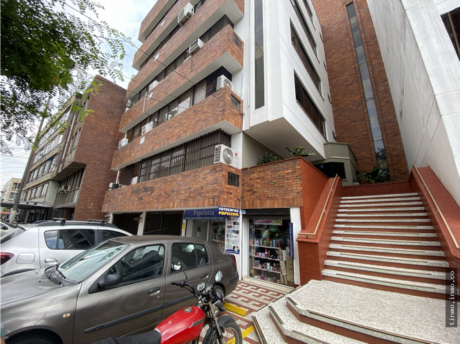 Oficina en venta en San Vicente, Cali, 41 m² · foto 6 de 9