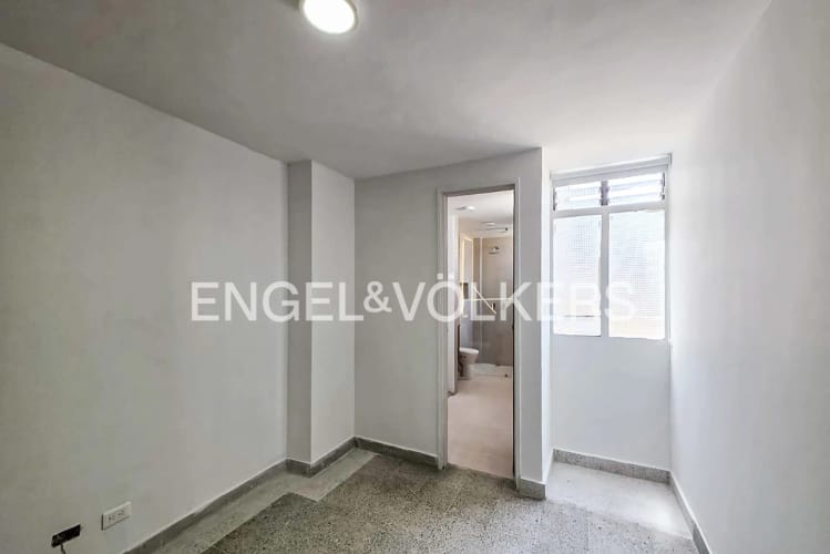 Apartamento de 3 alcobas en arriendo en Las Acacias, Medellín, 127 m² · foto 7 de 9