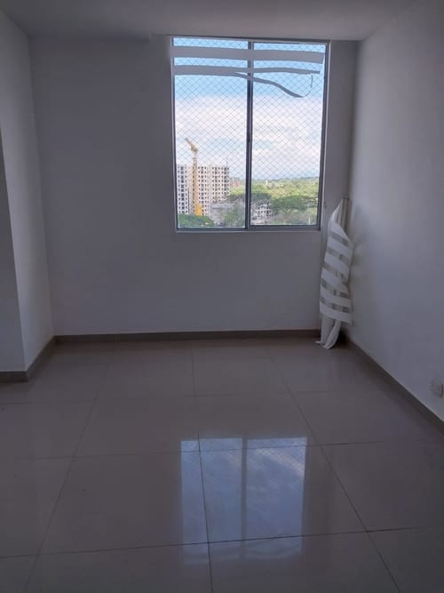 Apartamento de 2 alcobas en arriendo en Bochalema, Cali, 63 m² · foto 4 de 22